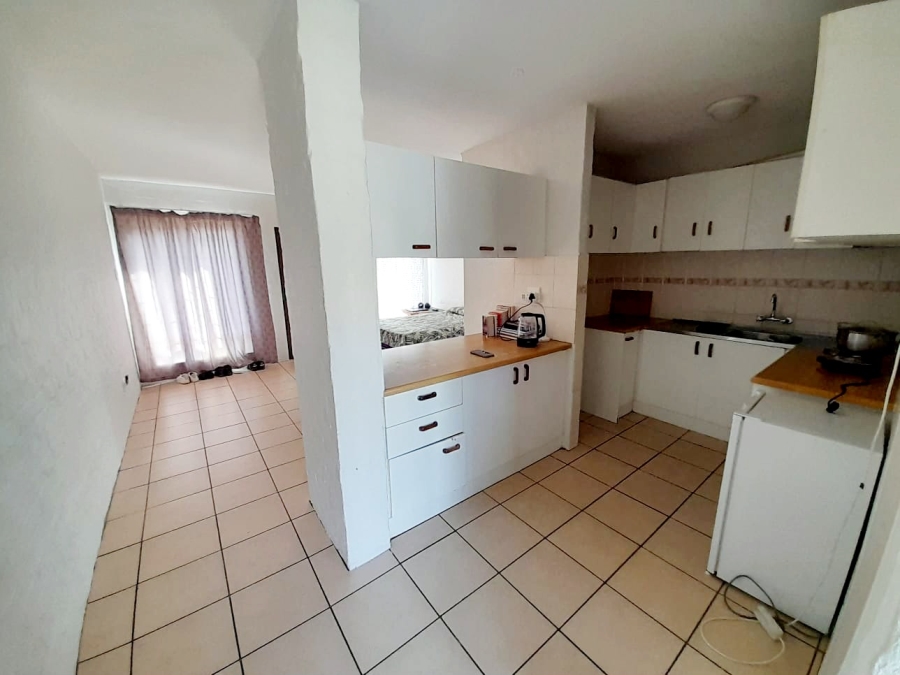1 Bedroom Property for Sale in Heiderand Western Cape